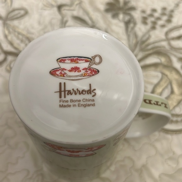 Harrods - Harrods Ltd, tea and breakfast services - Picture 5 of 5